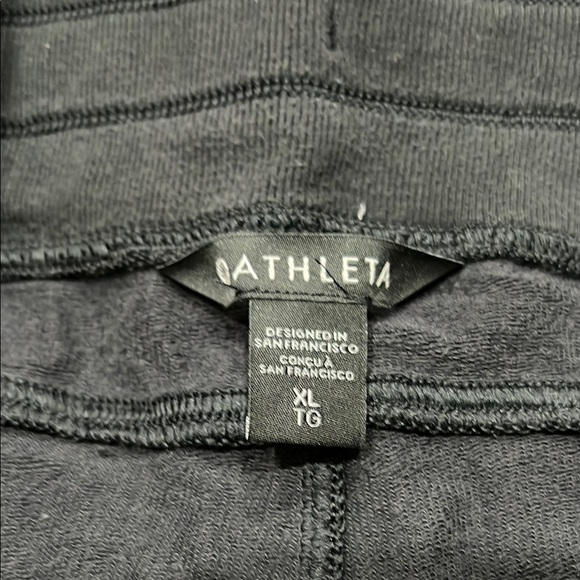 Athleta Black Performance Baggy Wide Leg Capris - Picture 5 of 7